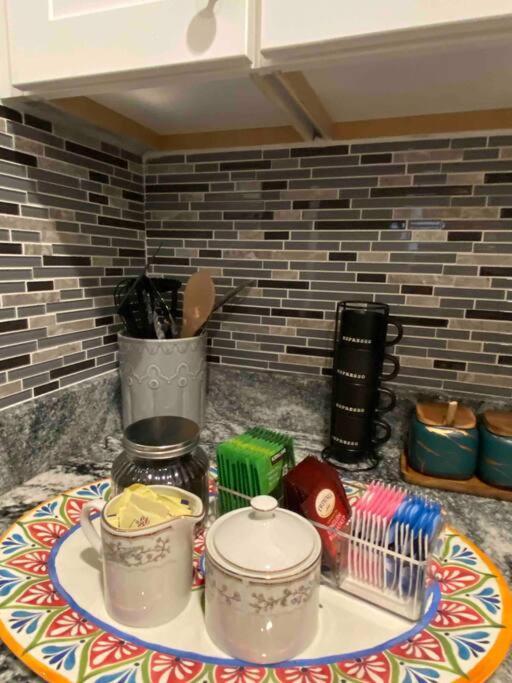 Unique & Peaceful Boston Home 外观 照片