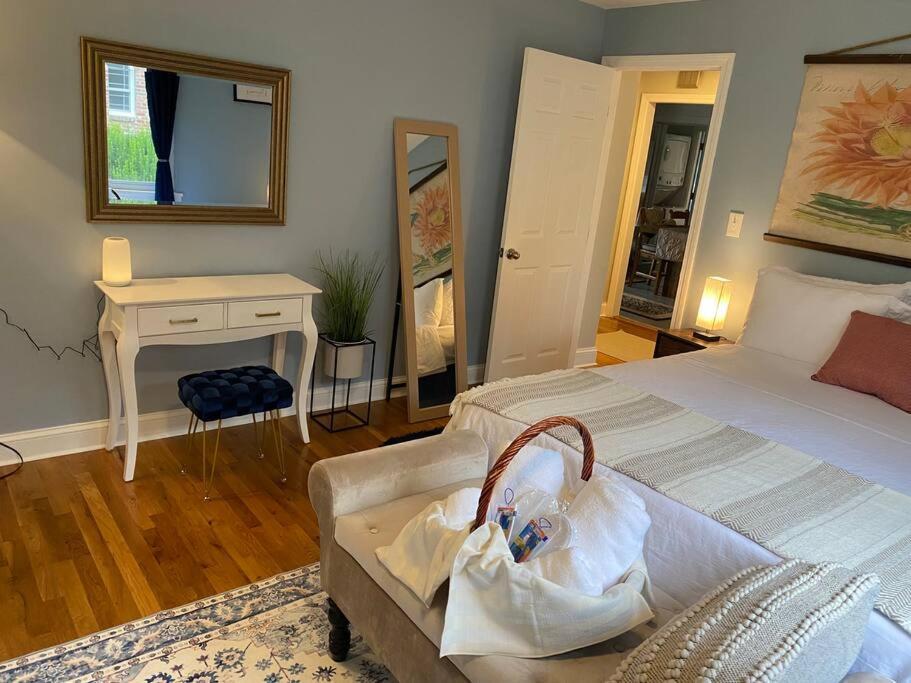 Unique & Peaceful Boston Home 外观 照片