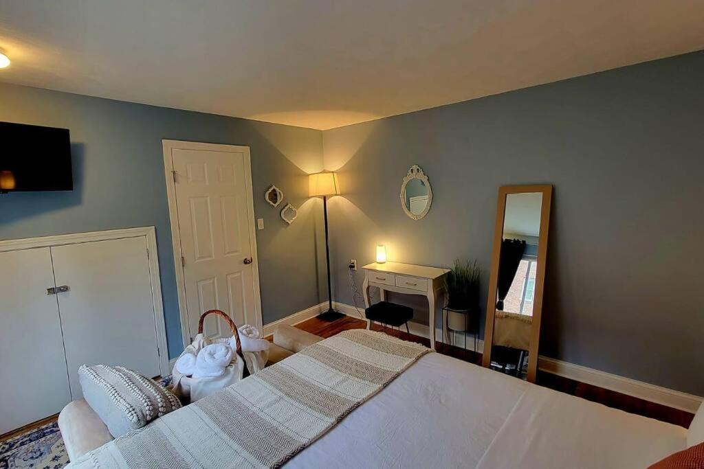Unique & Peaceful Boston Home 外观 照片