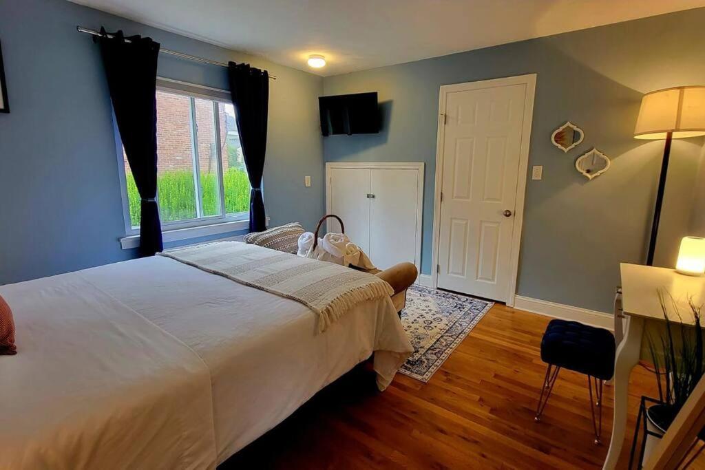 Unique & Peaceful Boston Home 外观 照片